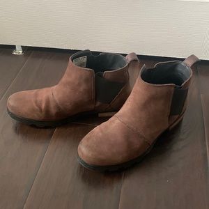 Sorel winter bootie size 10